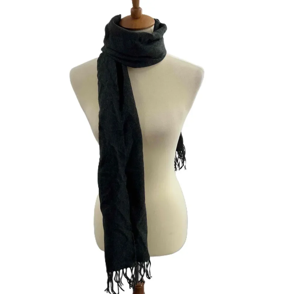 Cashmere Scarf Made in Scotland Dark Gray Fringed Ends Rectangle Unisex‎